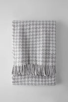 Manta de Invierno Winter Plaid Pearls - pino_y_jacaranda