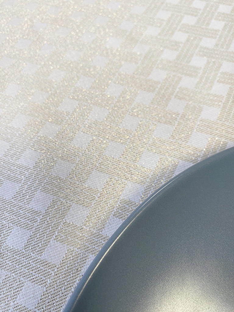 Mantel Antimanchas de Resina Benlliure Oro - #pino_y_jacaranda#