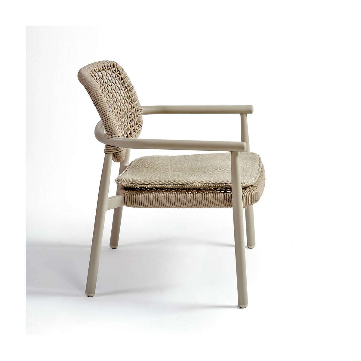 Sillón de comedor de exterior de aluminio y cuerda trenzada Hondarribia