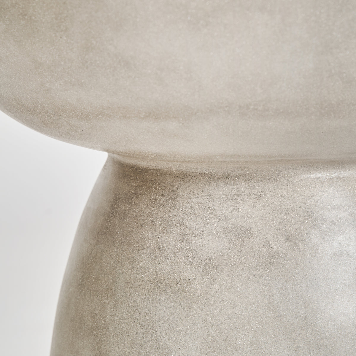 Mesa auxiliar de gres gris Agadir