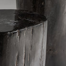 Mesa auxiliar de madera petrificada Carrizo baja