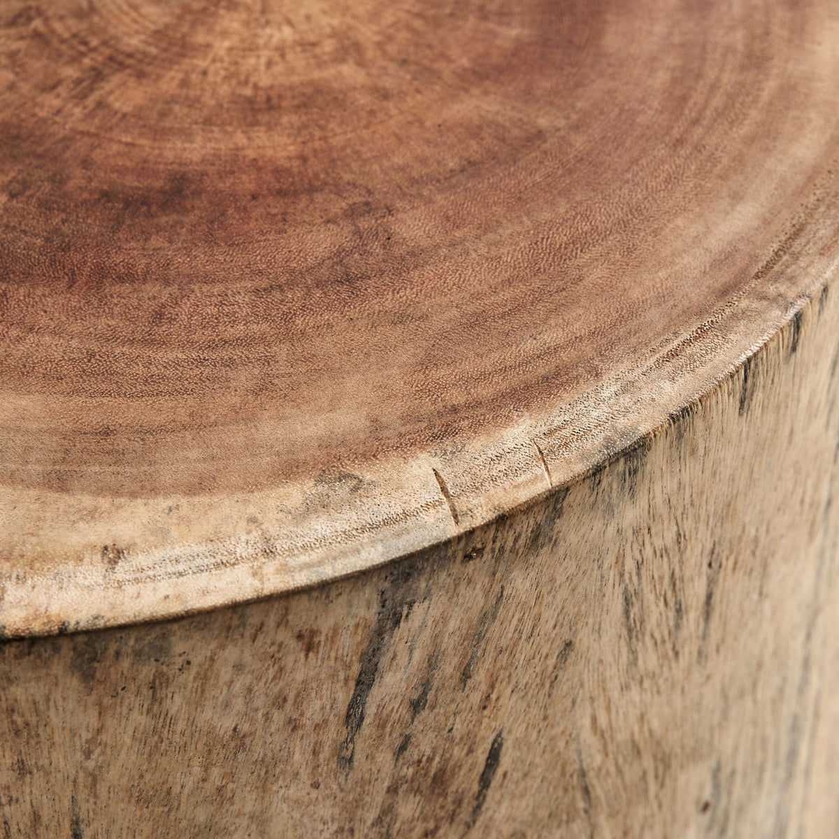 Mesa auxiliar de madera tropical Azufaifo