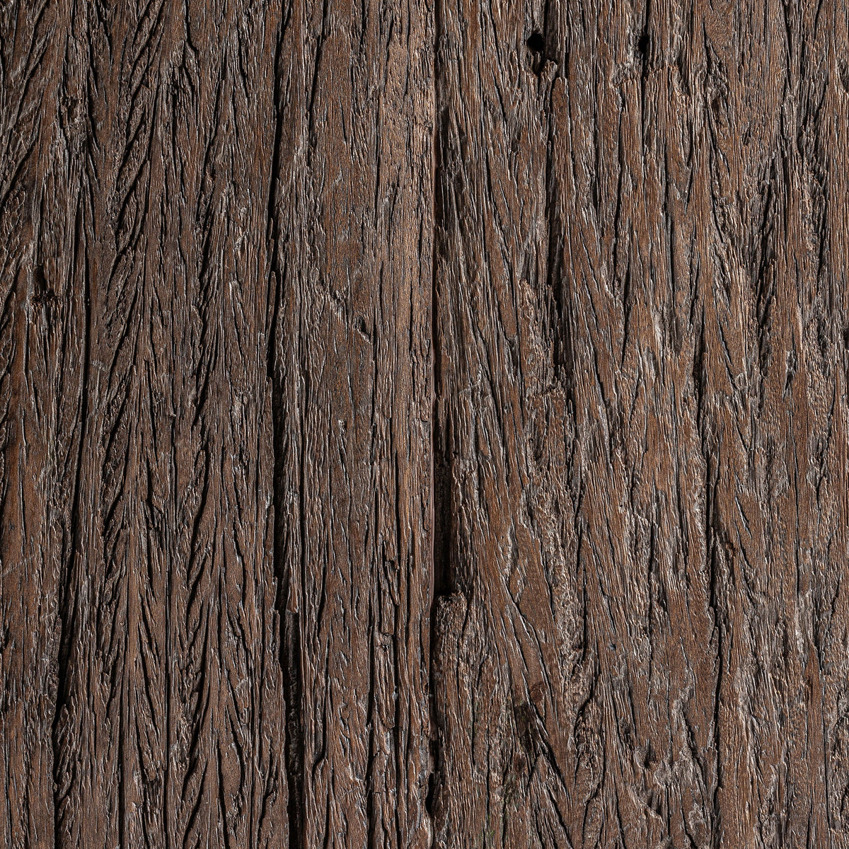 Mesa auxiliar de madera tropical Pistacho