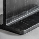 Mesa auxiliar de mármol negro Narciso pequeña