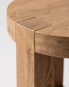 Mesa auxiliar de roble Serai