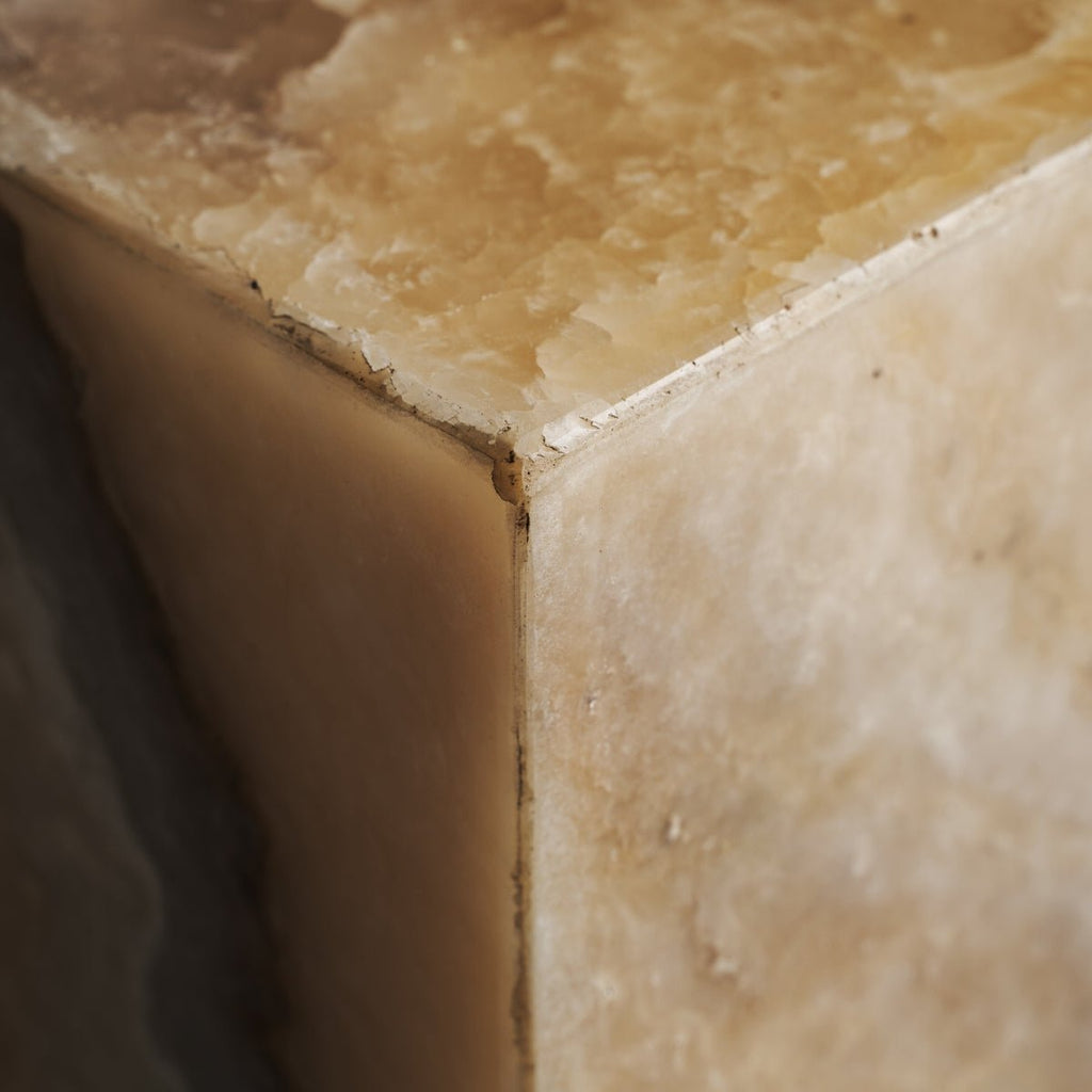 Mesa Auxiliar Nairobi - pino_y_jacaranda