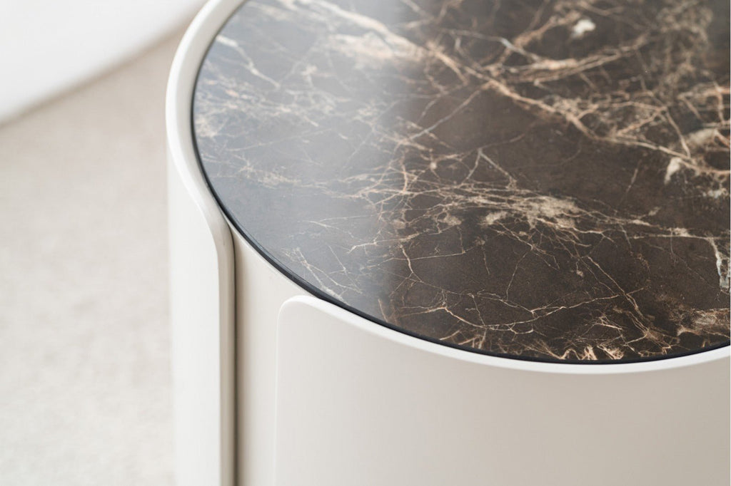 Mesa Auxiliar Orestes - #pino_y_jacaranda#