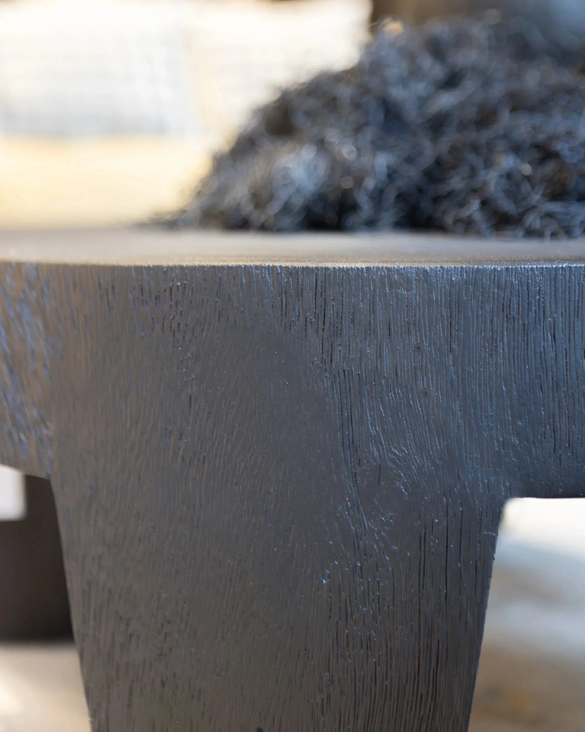 Mesa de centro de madera de suar Rivia