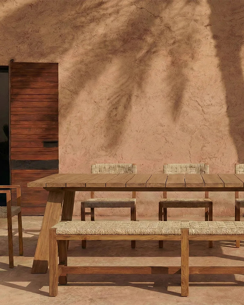Mesa de comedor de exterior de teca Batu