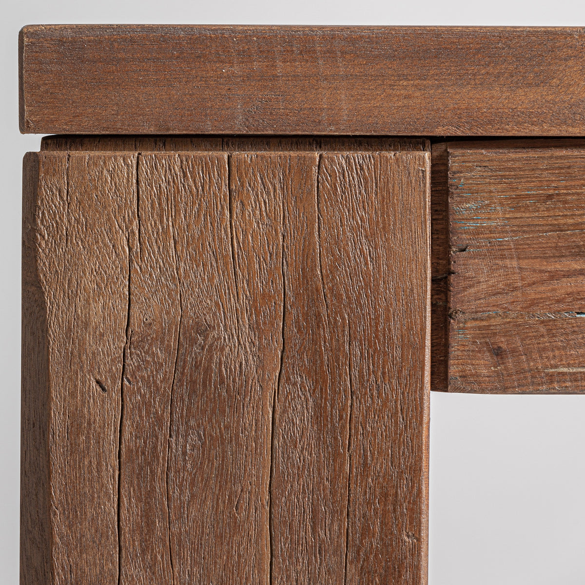 Mesa de comedor de madera recuperada Benecid