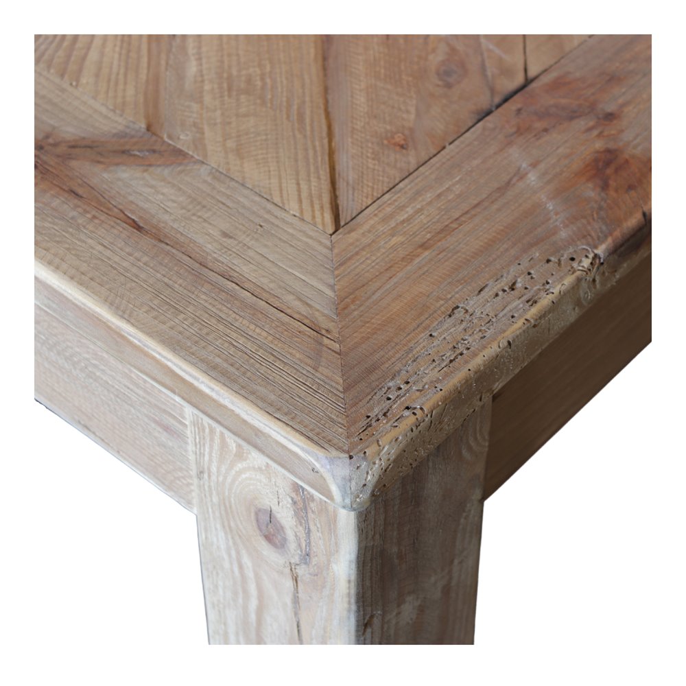 Mesa de comedor de pino reciclado en espiga Yaiza