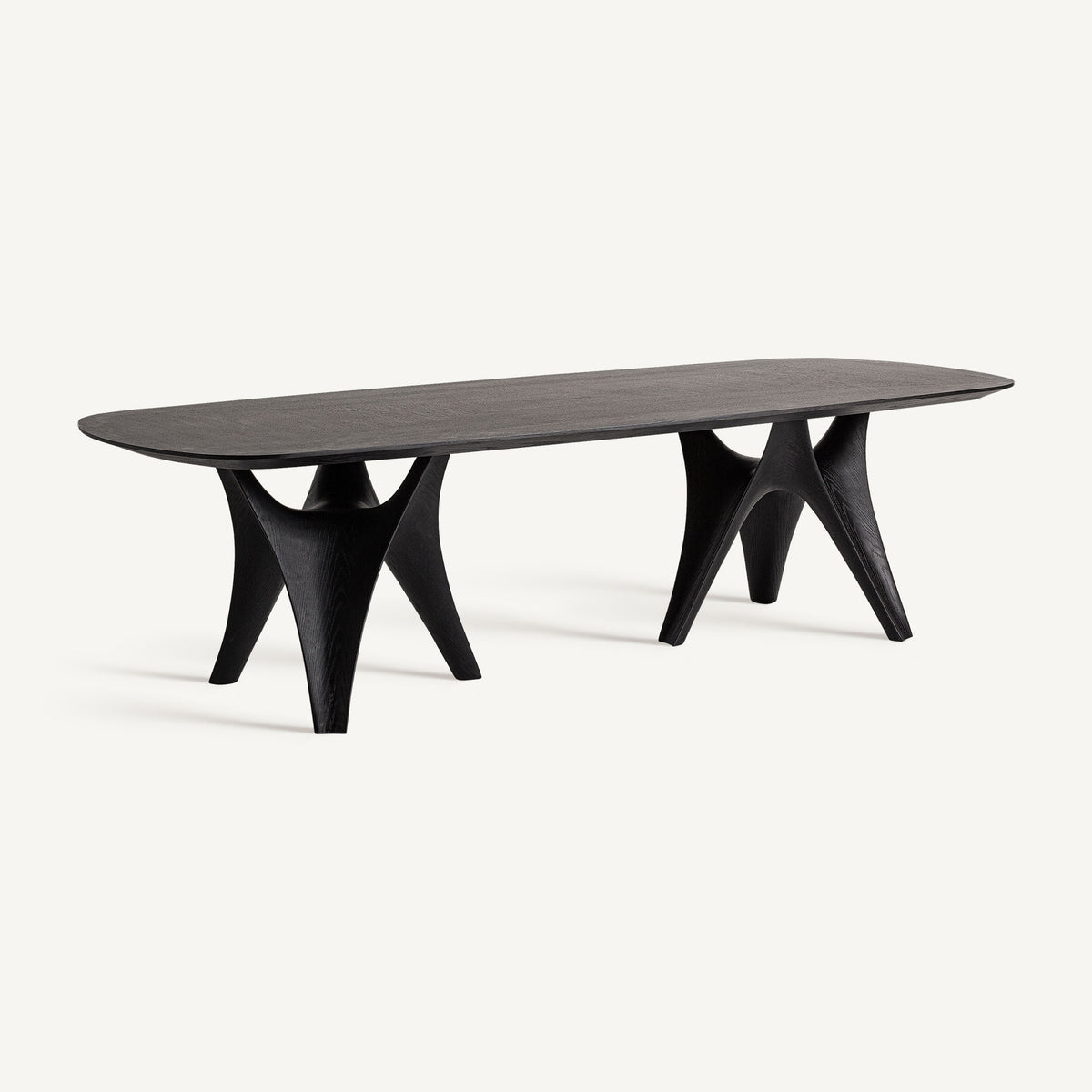 Mesa de comedor de roble Almegíjar negra