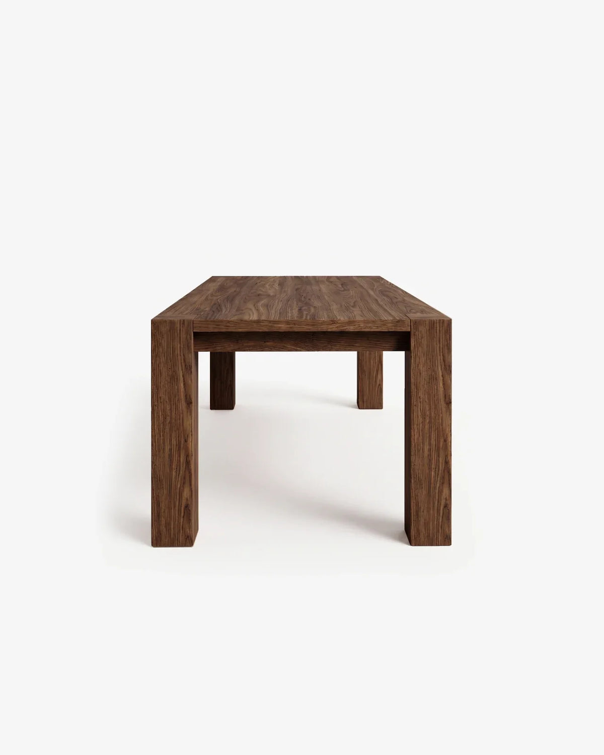 Mesa de comedor de roble Serai