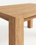 Mesa de comedor de roble Serai