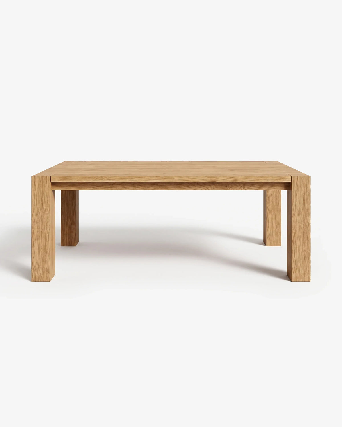 Mesa de comedor de roble Serai