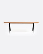 Mesa de comedor de teca reciclada y hierro Liku