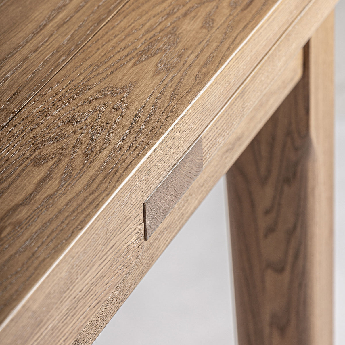 Mesa de comedor extensible de fresno Monopoli