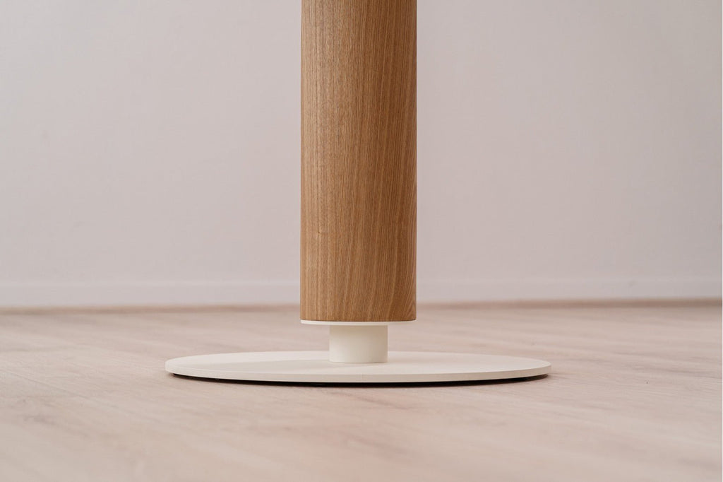 Mesa de Comedor Geloum - pino_y_jacaranda