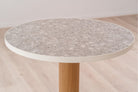 Mesa de Comedor Geloum - pino_y_jacaranda