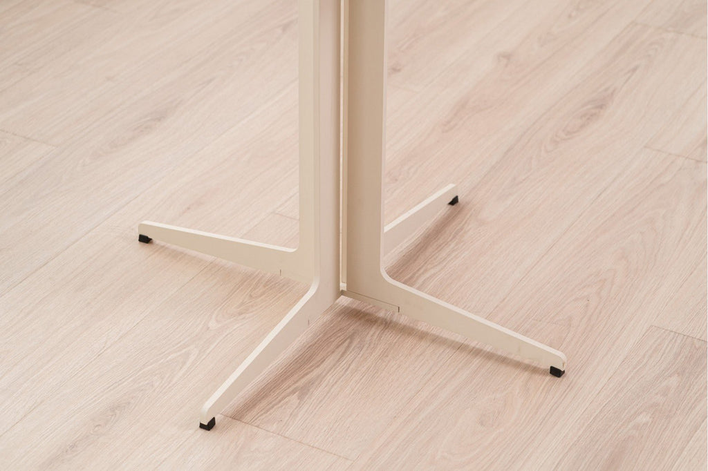 Mesa de Comedor Lunaris - pino_y_jacaranda