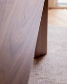 Mesa de Comedor Mayra Nogal