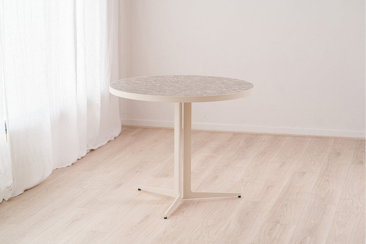 Mesa de Comedor Nara - pino_y_jacaranda
