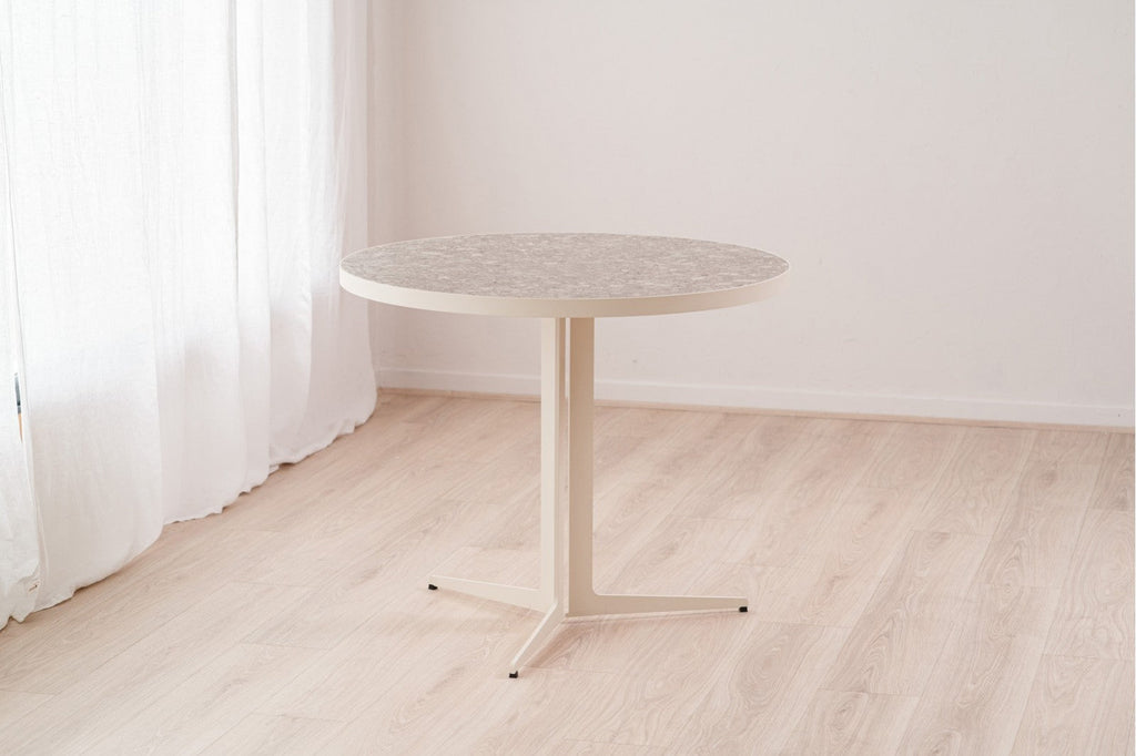 Mesa de Comedor Nara - pino_y_jacaranda