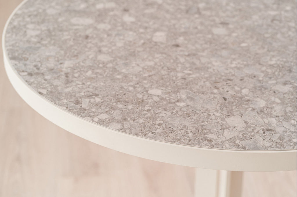 Mesa de Comedor Nara - pino_y_jacaranda