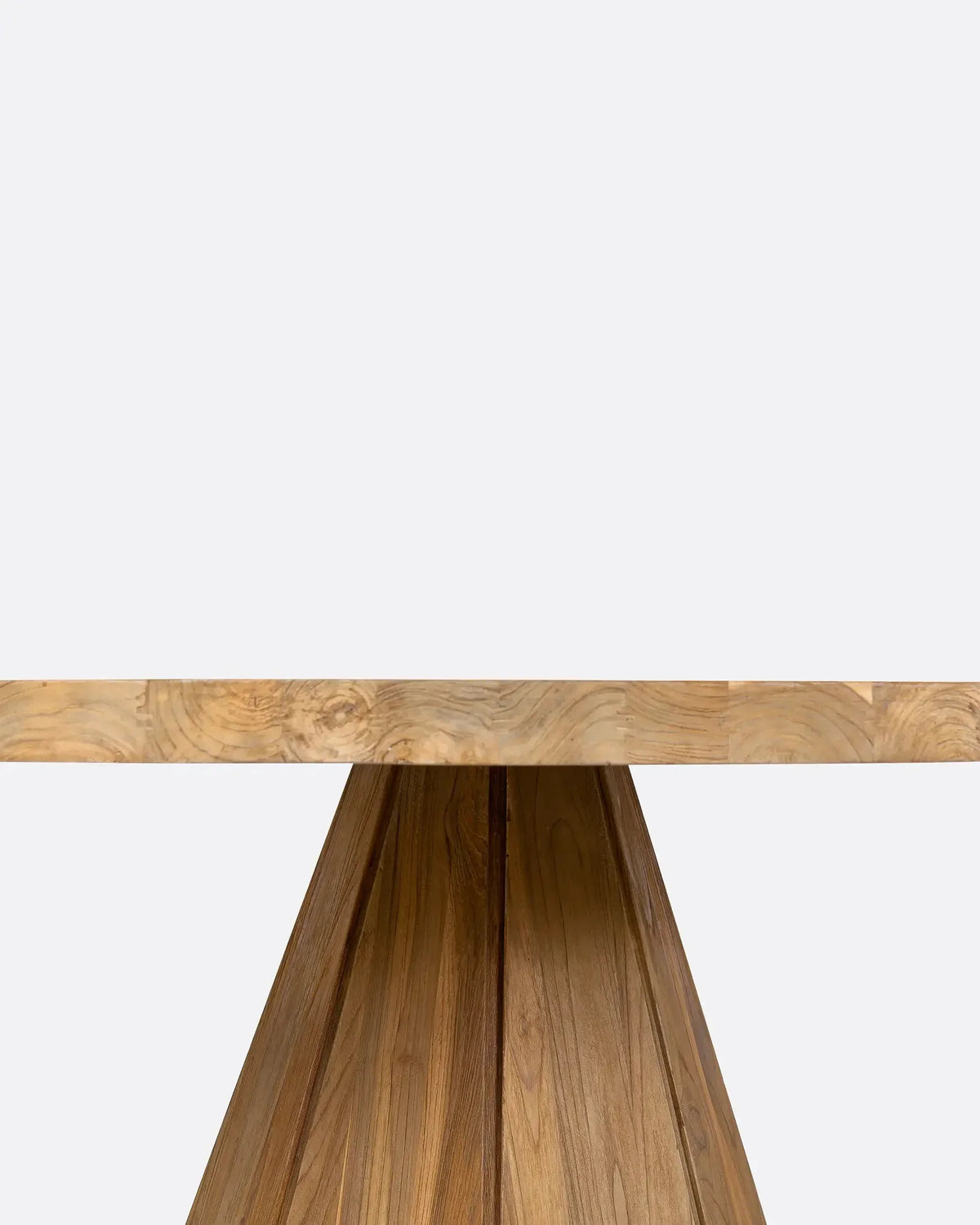 Mesa de comedor redonda de teca reciclada Jati