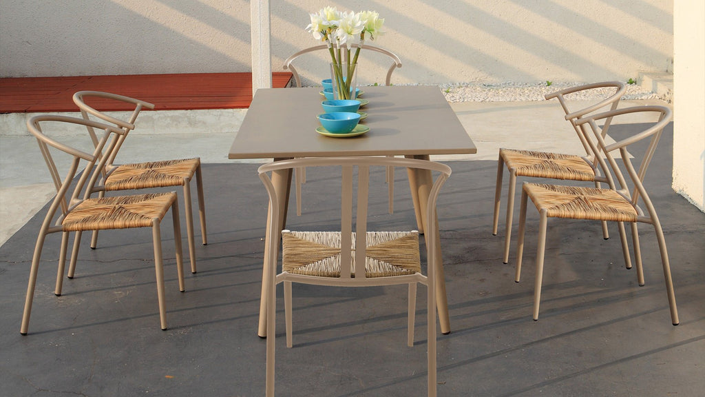 Mesa de Exterior Martuni - #pino_y_jacaranda#