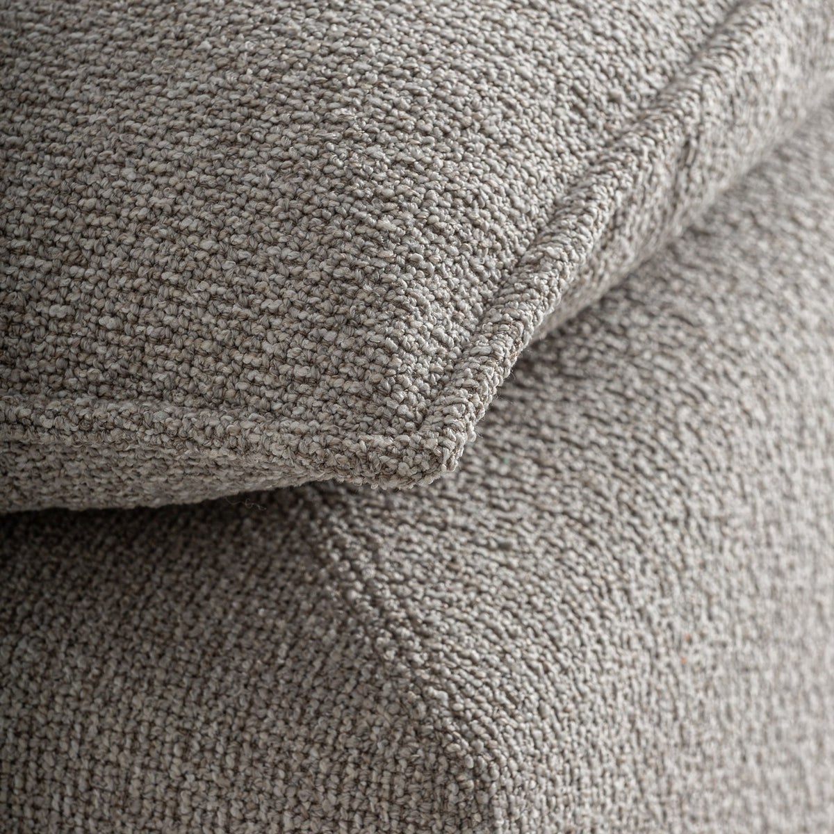 Módulo reposapiés de sofá tapizado gris Tavolara