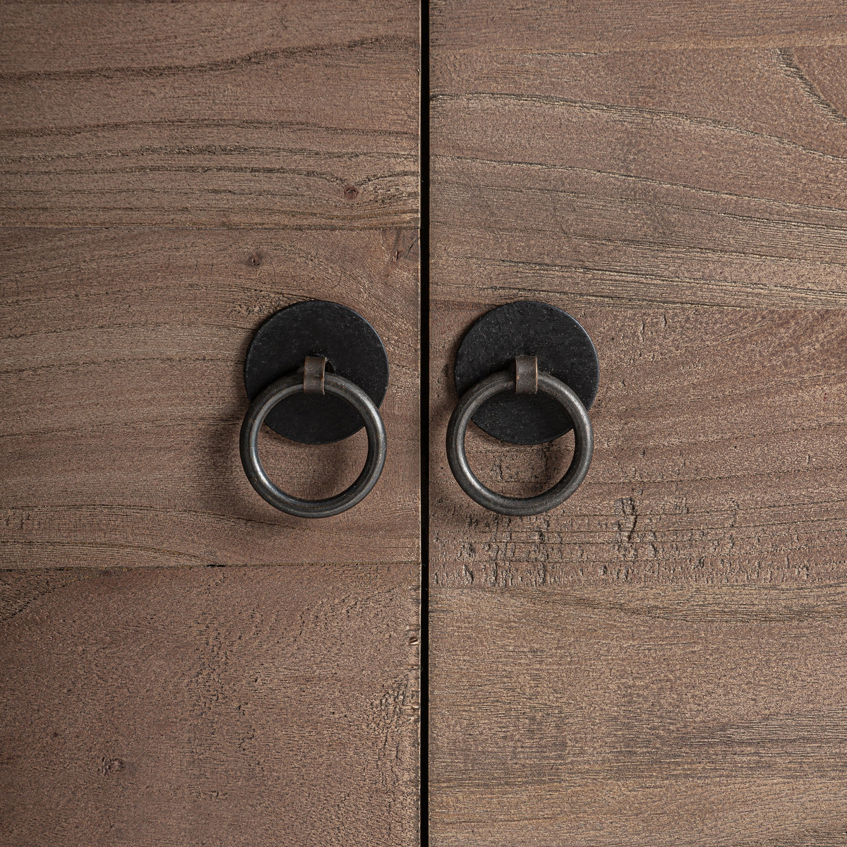 Mueble TV de pino reciclado Berlenga