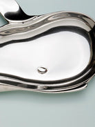 Plato de Metal Ballena - #pino_y_jacaranda#