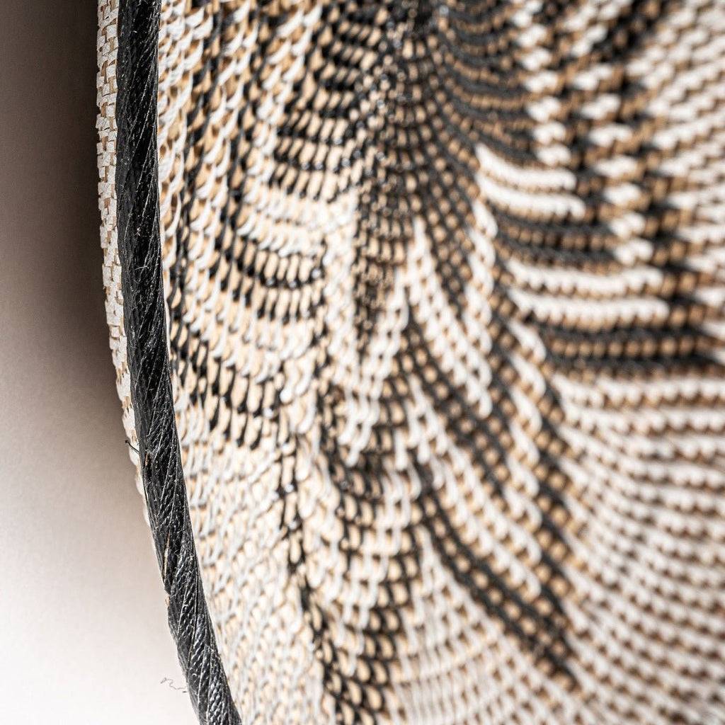 Plato Decorativo Yibuti - pino_y_jacaranda