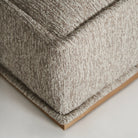 Puff tapizado beige Famorca