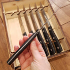 Set de 6 cuchillos chuleteros Maglionero Iside POM con caja de madera