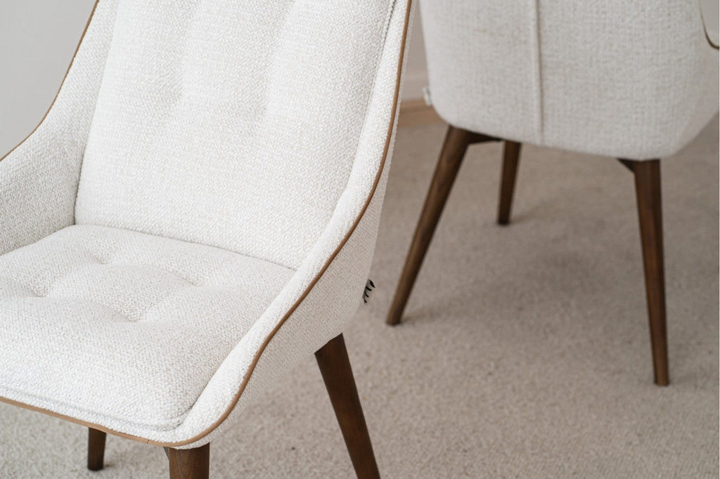 Set de 2 Sillas Mai - pino_y_jacaranda