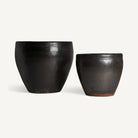 Set de dos maceteros de cerámica negra Madroño