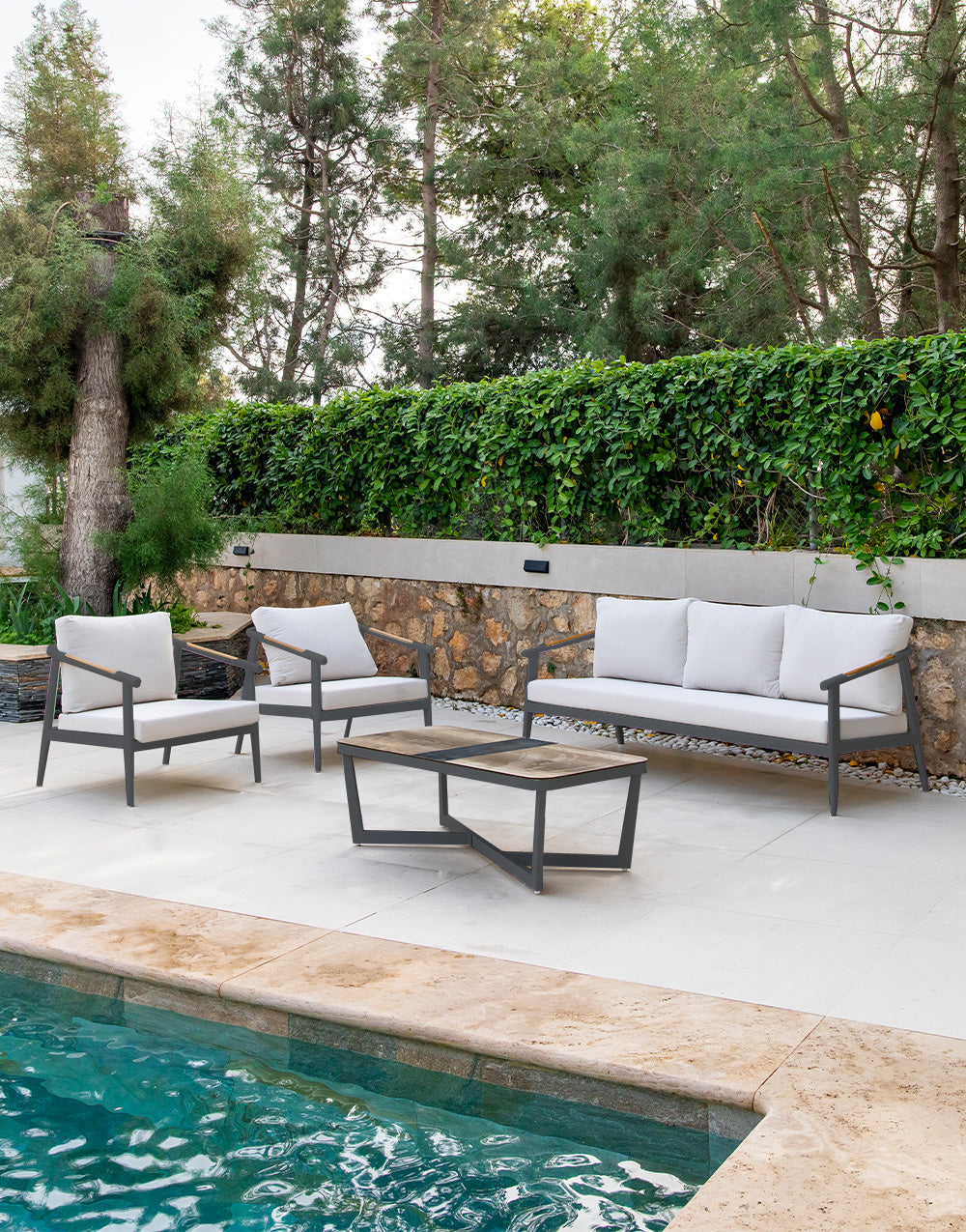 Set de Sofá, Sillón y Mesa de Exterior Tejeda