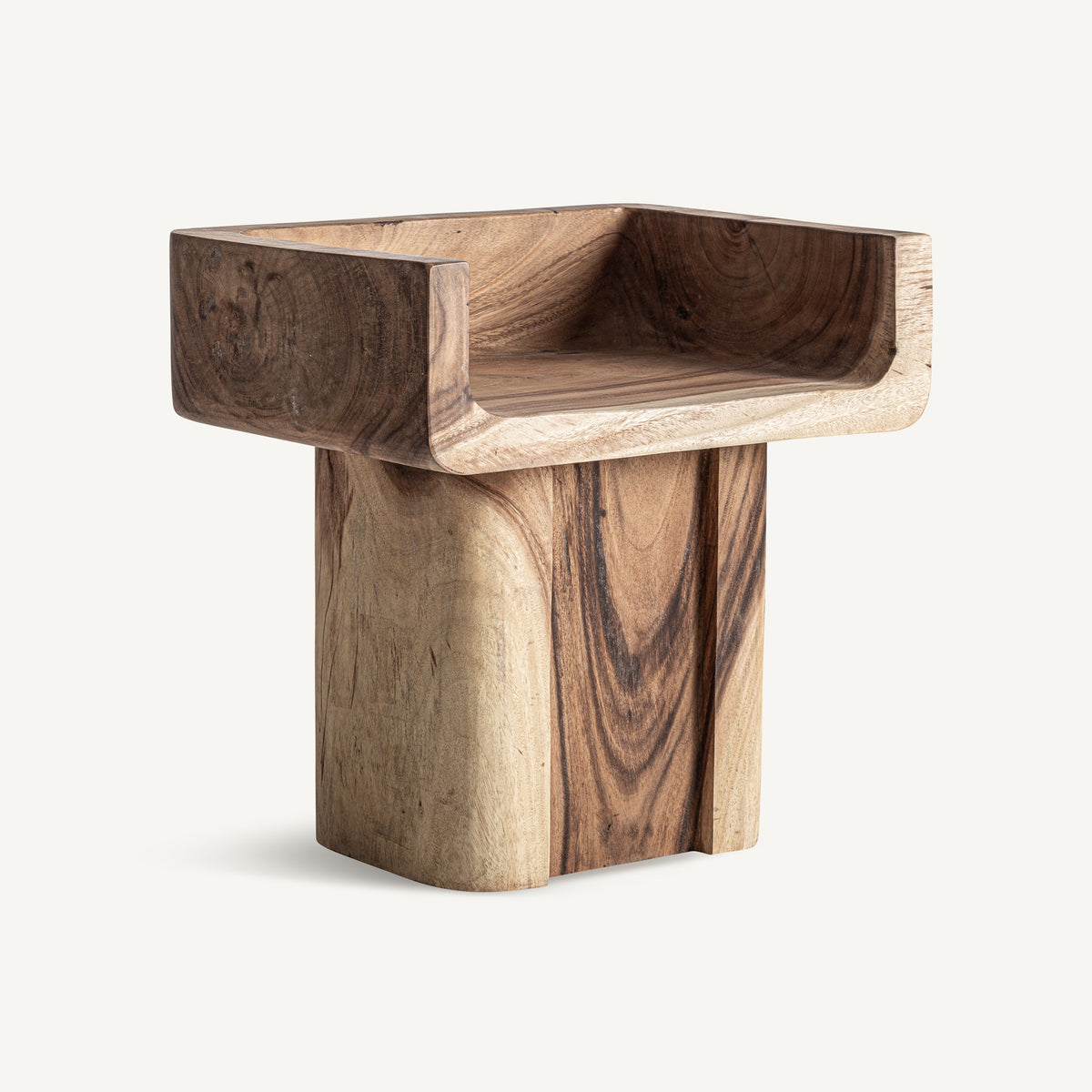 Silla baja de madera de suar Guardamar