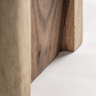 Silla baja de madera de suar Guardamar