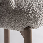 Silla baja de olmo y tapizado beige Alcossebre