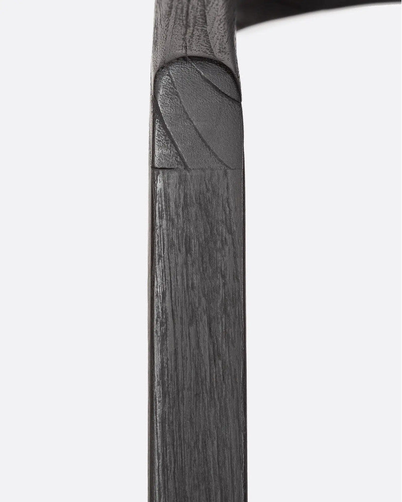 Silla con reposabrazos de teca cepillada Arc