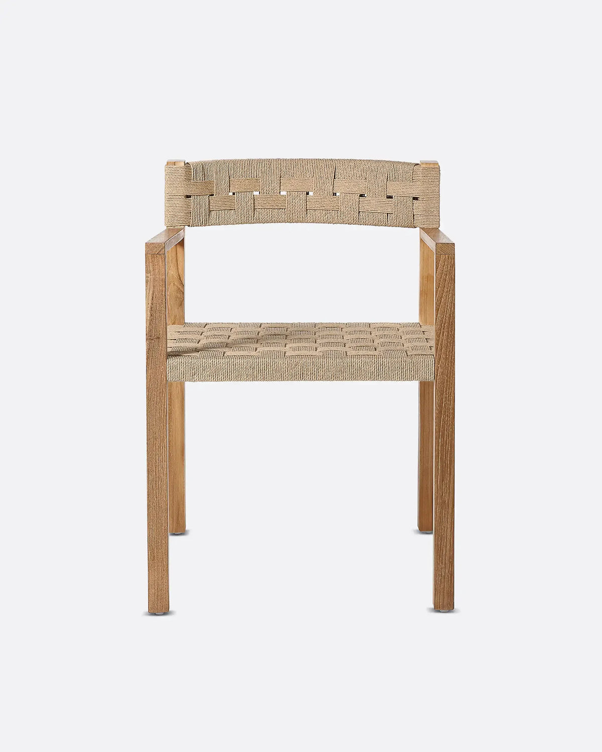 Silla con reposabrazos de teca y cuerda de papel Cora