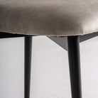 Silla de arce negro y tapizado beige Forcall