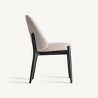Silla de fresno negro y tapizado beige Quatretonda
