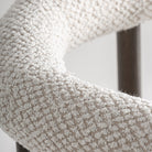 Silla de fresno negro y tapizado gris Penàguila