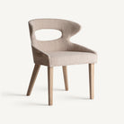 Silla de fresno tapizada beige Talamanca