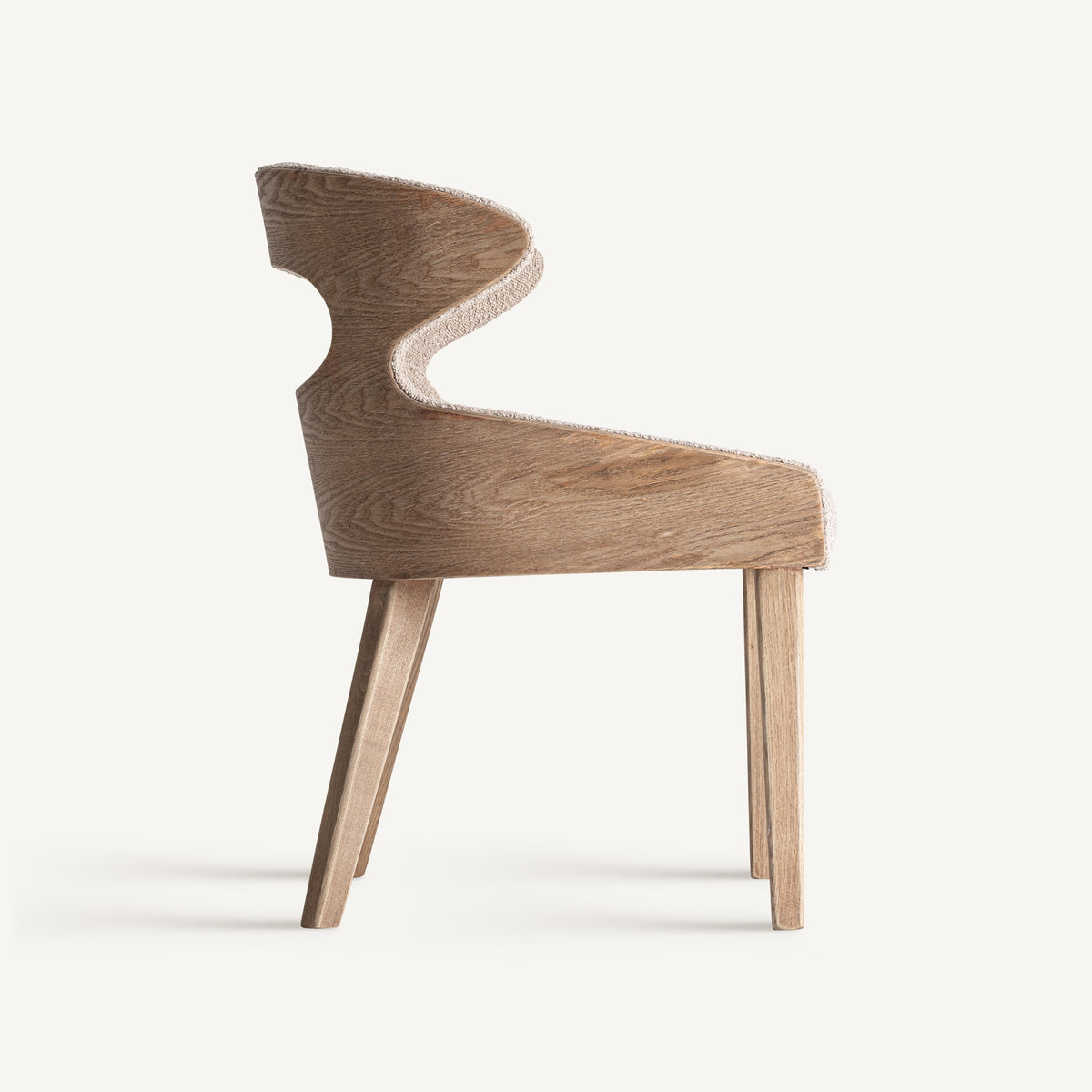Silla de fresno tapizada beige Talamanca