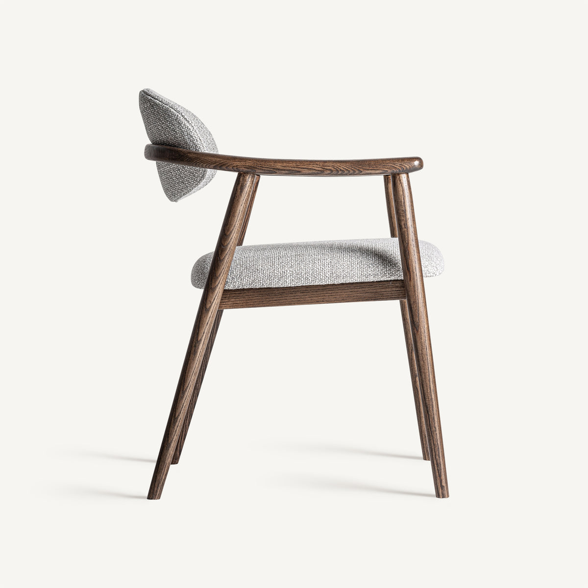 Silla de fresno tapizada gris Benirràs